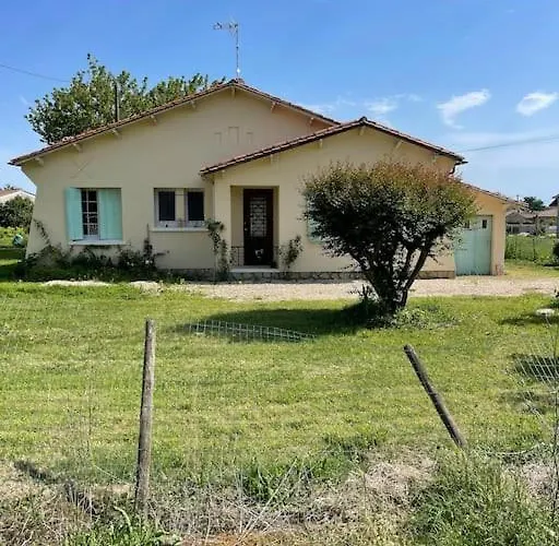 Semesterbostad Maison De A *